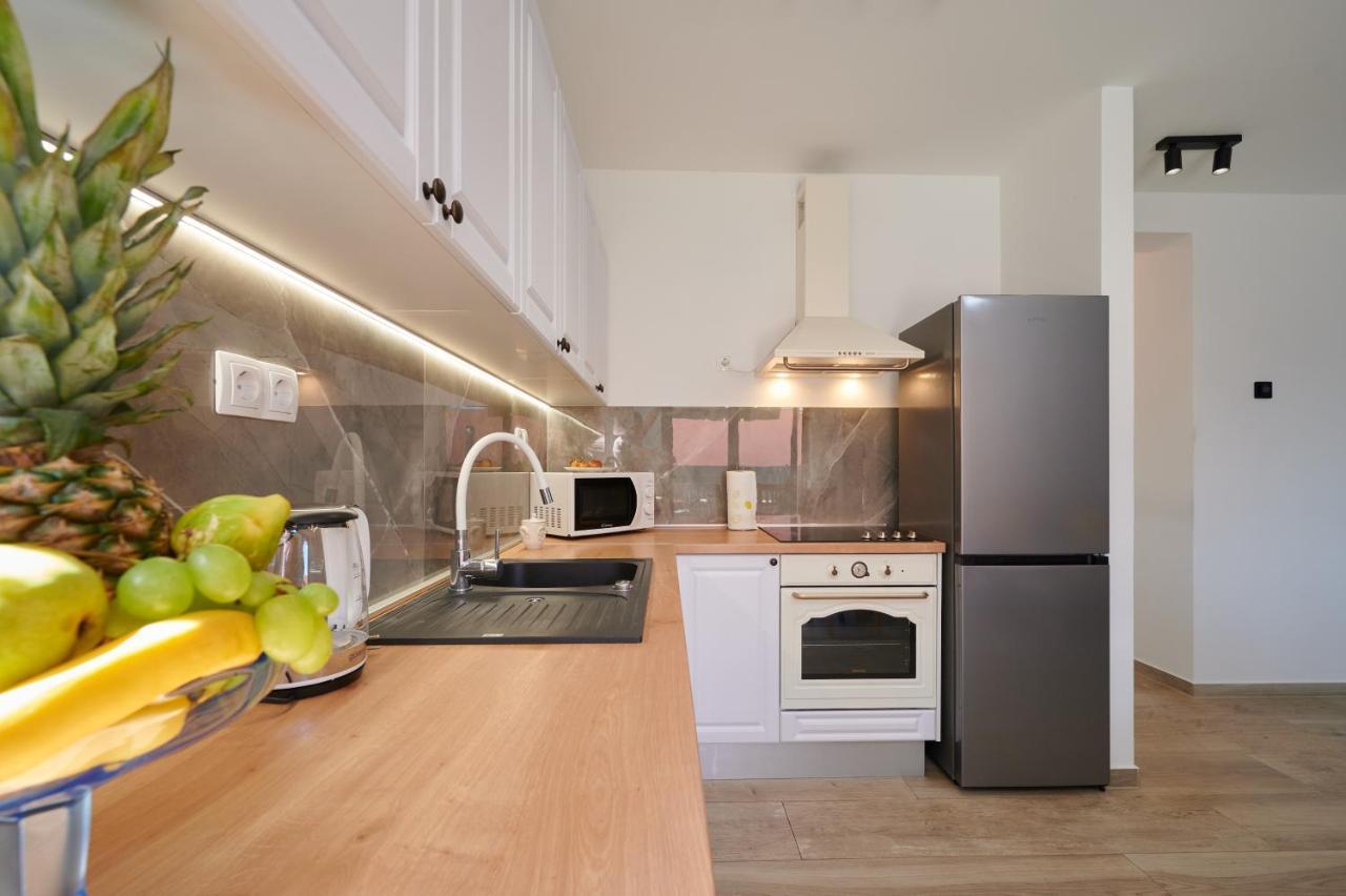 Zen Apartment Trogir Exterior photo